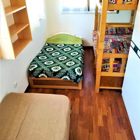 Vivienda En La Playa De Surfistas! Baleal-portugal - Hasta 11 Pax 샬레